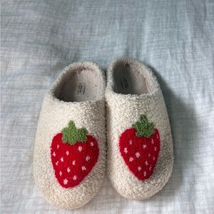 Women’s Cozy Strawberry Slippers